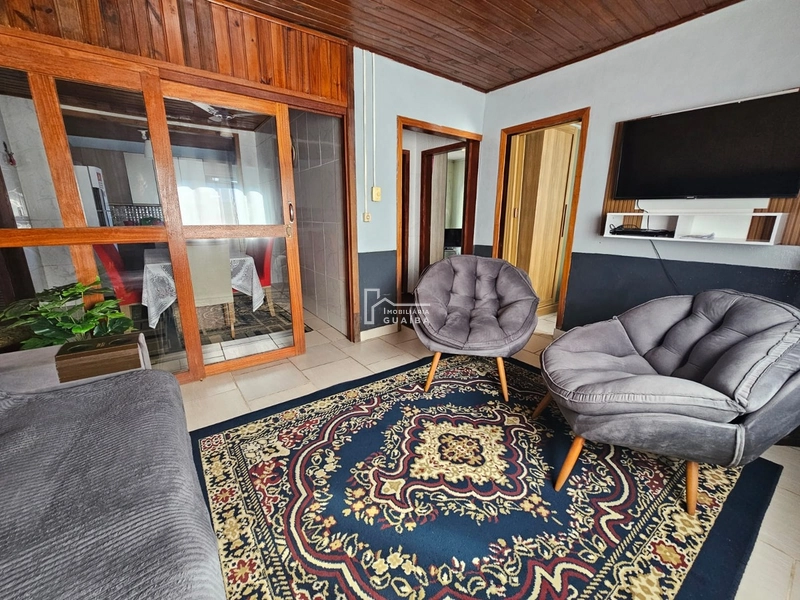 Casa em avenida com ponto comercial: 6ª foto da galeria de imagens do imóvel