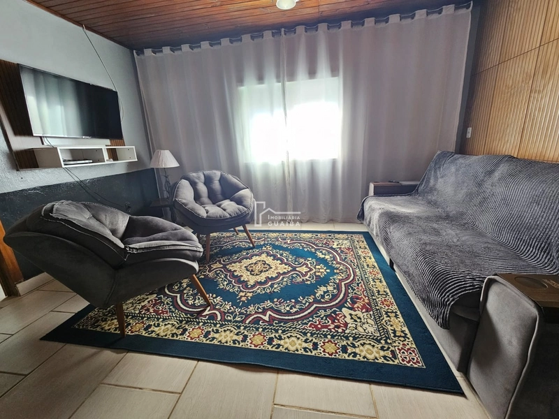 Casa em avenida com ponto comercial: 7ª foto da galeria de imagens do imóvel