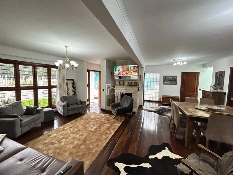 BELÍSSIMA CASA NA ORLA DO GUAÍBA!: 4ª foto da galeria de imagens do imóvel