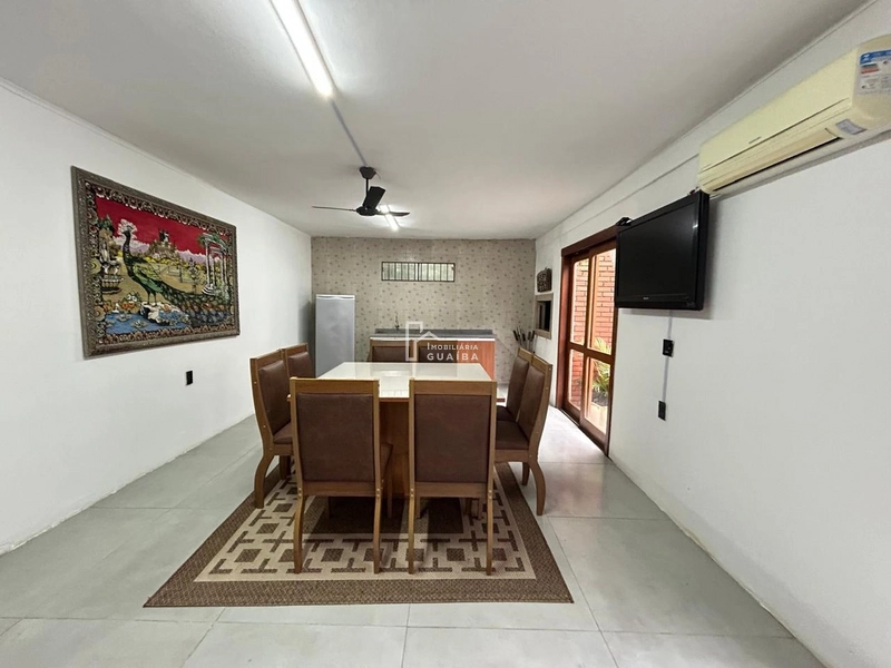 BELÍSSIMA CASA NA ORLA DO GUAÍBA!: 10ª foto da galeria de imagens do imóvel