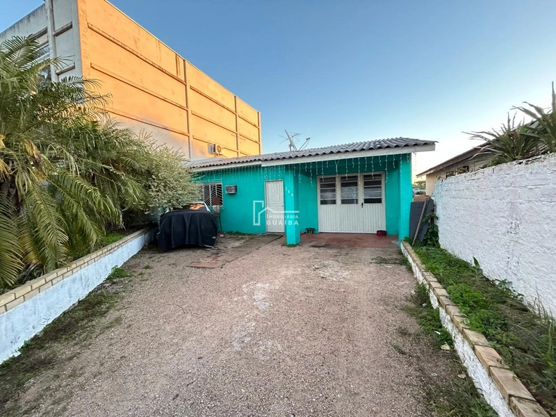 Casa Ampla à Venda!