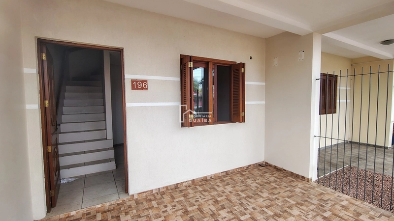 Sobrado á  venda no bairro Jardim dos Lagos