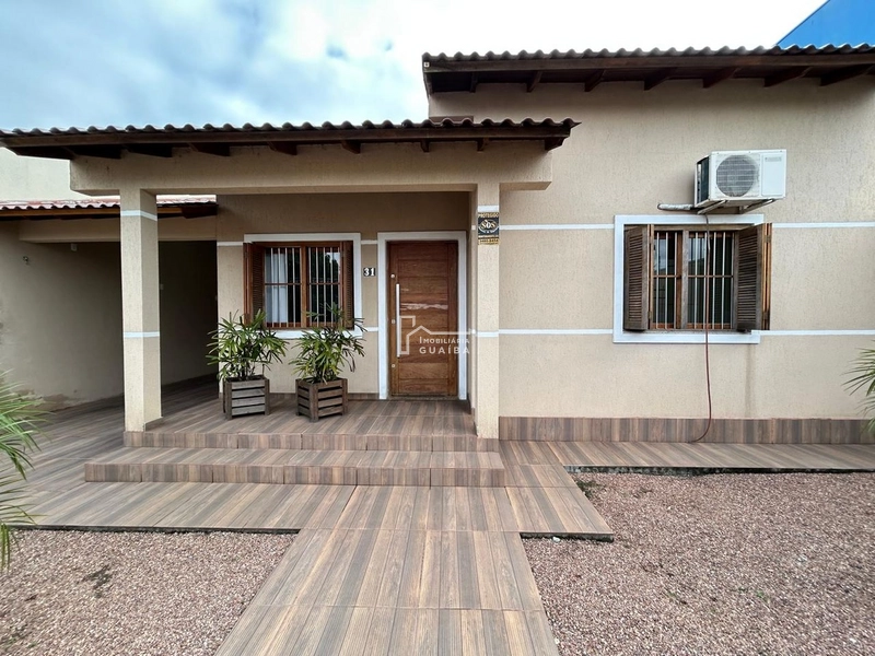 Belíssima Casa com Suíte – Excelente Localização!: 3ª foto da galeria de imagens do imóvel