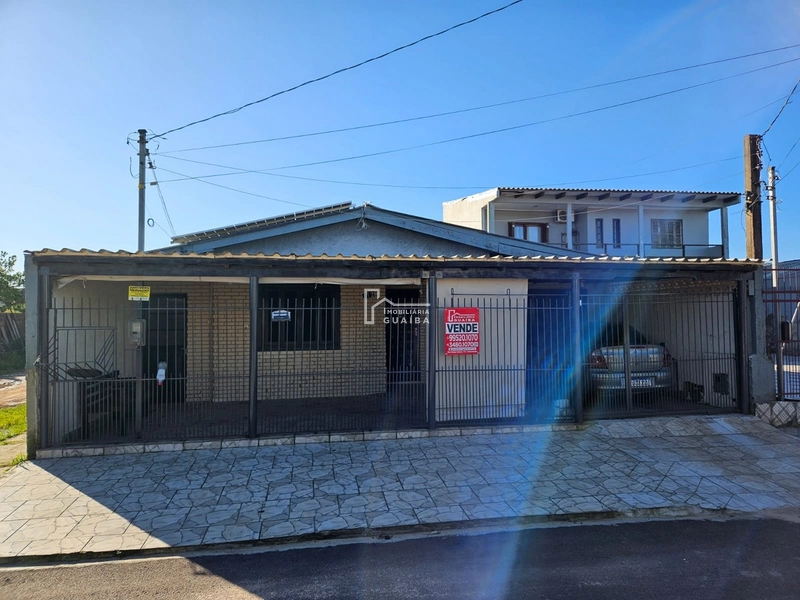 Linda residencia no bairro Cohab.