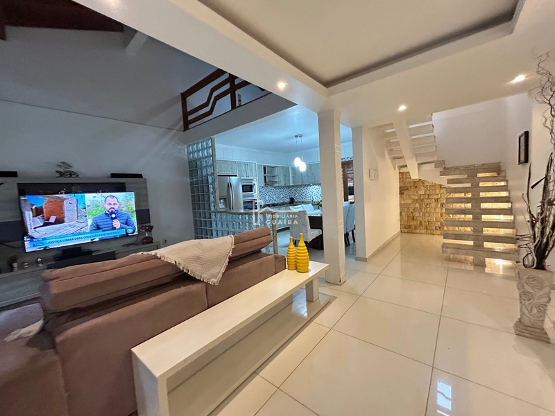 CASA ACONCHEGANTE NO JARDIM DOS LAGOS!: 5ª foto da galeria de imagens do imóvel