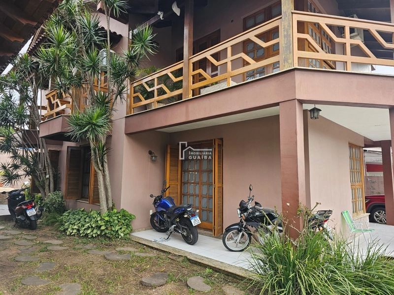 Belíssima casa no bairro Colina: 4ª foto da galeria de imagens do imóvel