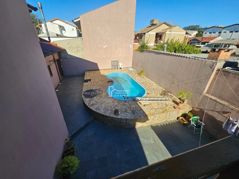 Belíssima casa no bairro Colina: 32ª foto da galeria de imagens do imóvel