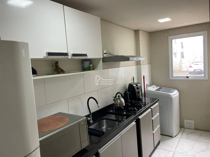 apartamento térreo, sua garagem a frente da janela.: 11ª foto da galeria de imagens do imóvel