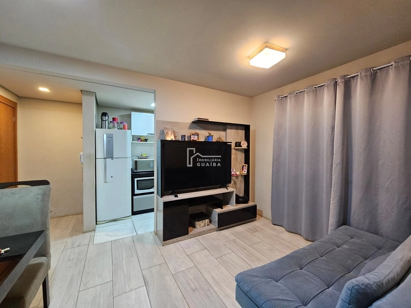 apartamento térreo, sua garagem a frente da janela.: 8ª foto da galeria de imagens do imóvel