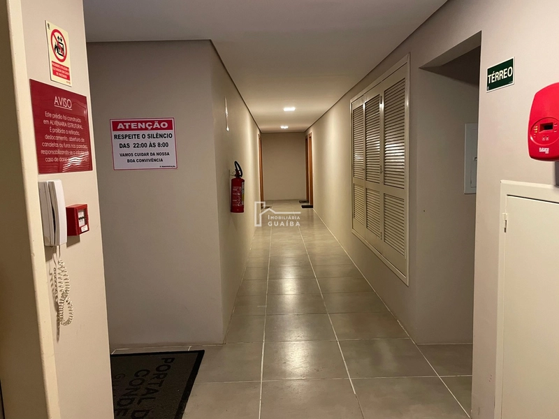 apartamento térreo, sua garagem a frente da janela.: 17ª foto da galeria de imagens do imóvel