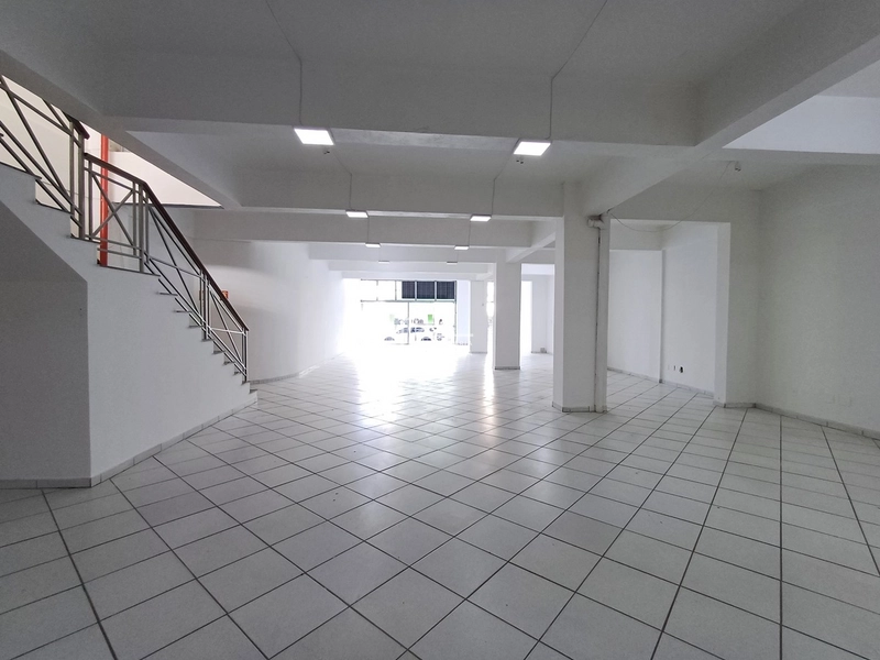 LOJA NO CENTRO: 7ª foto da galeria de imagens do imóvel