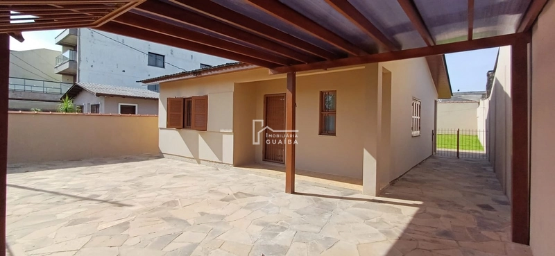 Oportunidade! Casa ampla e aconchegante