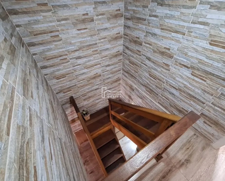 Lindo sobrado á venda no bairro Jardim dos Lagos - Guaiba: 7ª foto da galeria de imagens do imóvel