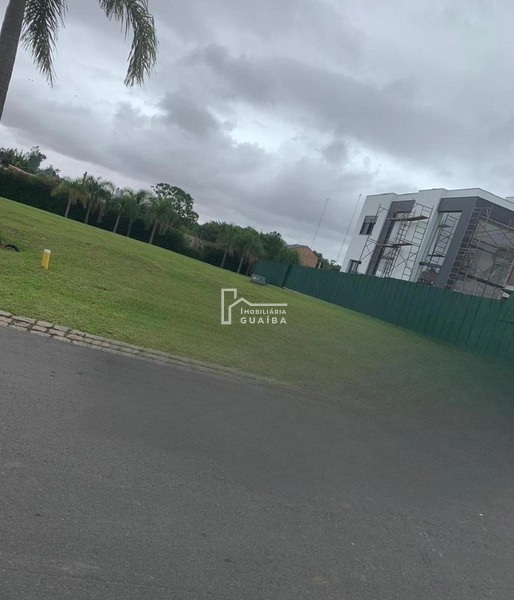 Terreno. Área seca: 2ª foto da galeria de imagens do imóvel