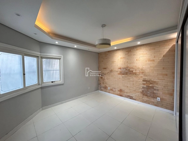 Excelente e ampla residência com piscina!: 7ª foto da galeria de imagens do imóvel