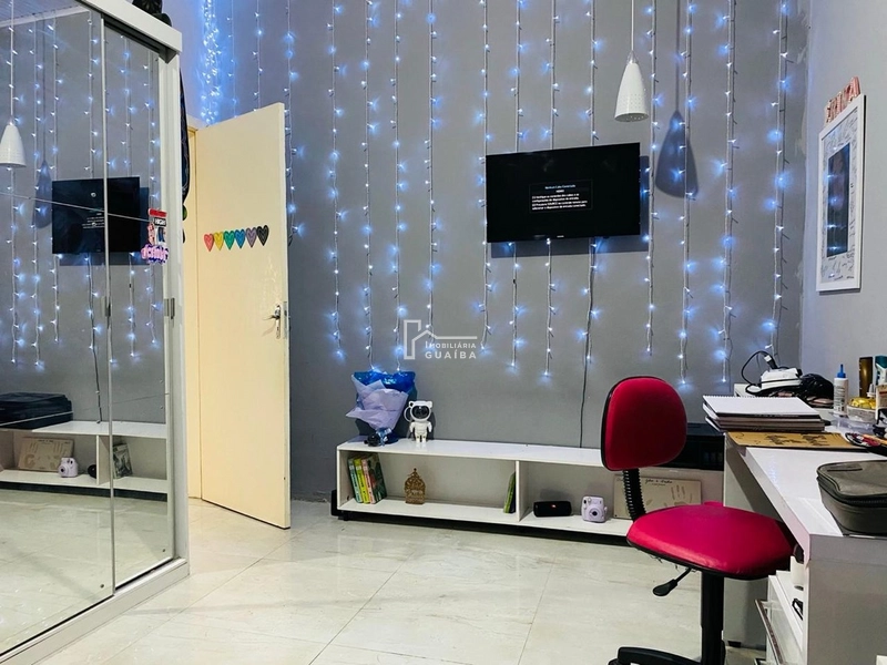 CASA COM PISCINA, BEM ACONCHEGANTE: 6ª foto da galeria de imagens do imóvel