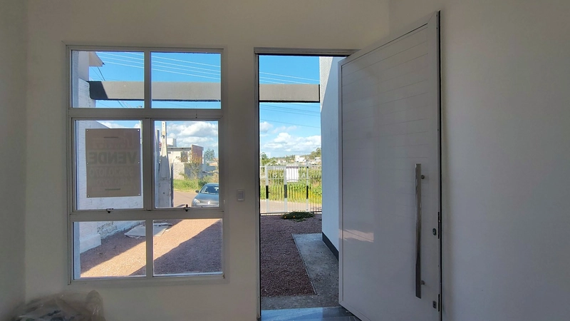 EXCELENTE CASA MODERNA: 8ª foto da galeria de imagens do imóvel