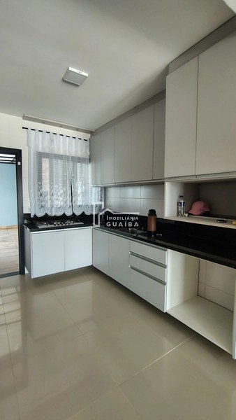 CASA COM 3  DORMITÓRIOS EM TERRENO AMPLO .: 6ª foto da galeria de imagens do imóvel