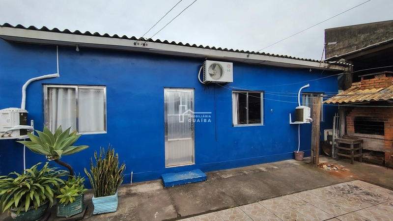 Casa na avenida principal do bairro Santa Rita: 3ª foto da galeria de imagens do imóvel