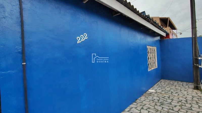 Casa na avenida principal do bairro Santa Rita: 2ª foto da galeria de imagens do imóvel