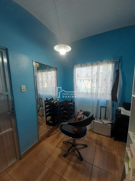 Casa na avenida principal do bairro Santa Rita: 12ª foto da galeria de imagens do imóvel