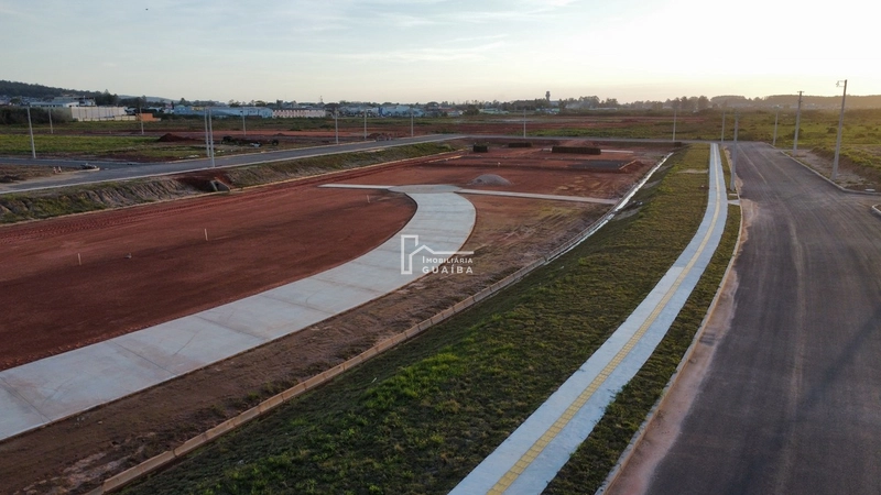 Terreno 200m2: 20ª foto da galeria de imagens do imóvel