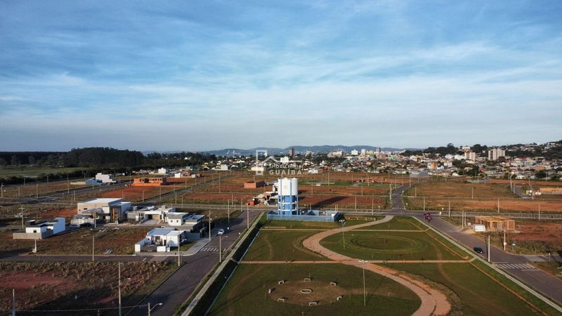 Terreno 200m2: 4ª foto da galeria de imagens do imóvel