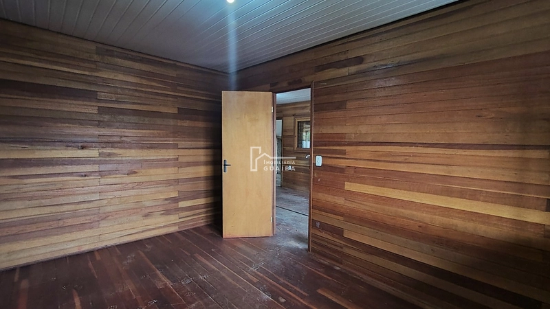 Bela casa de madeira á venda no bairro Jardim dos Lagos -Guaíba -RS: 17ª foto da galeria de imagens do imóvel