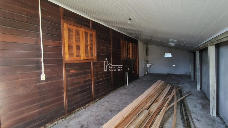 Bela casa de madeira á venda no bairro Jardim dos Lagos -Guaíba -RS: 7ª foto da galeria de imagens do imóvel