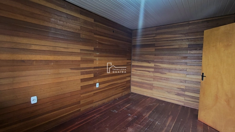 Bela casa de madeira á venda no bairro Jardim dos Lagos -Guaíba -RS: 16ª foto da galeria de imagens do imóvel