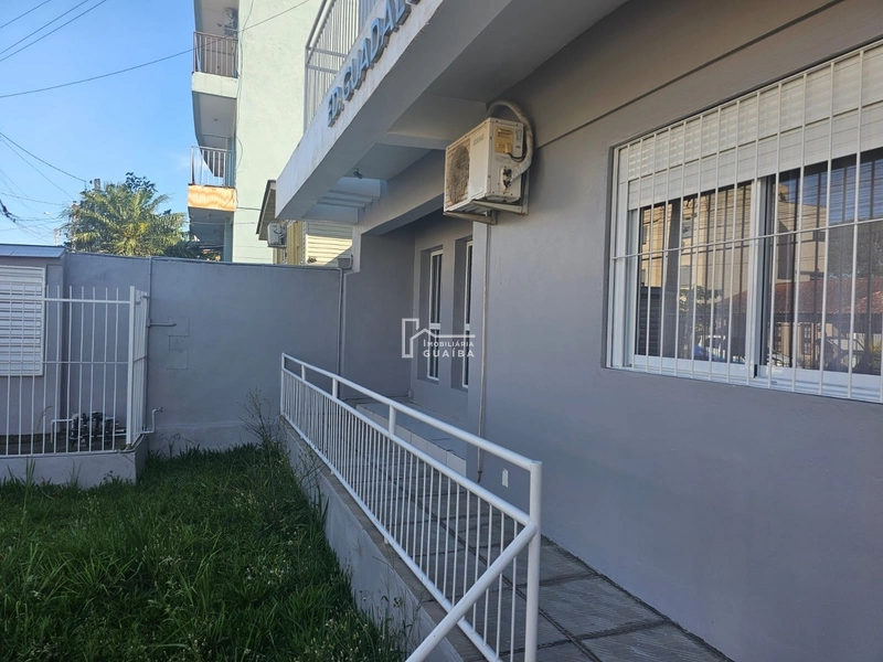 Apartamento semi mobiliado: 3ª foto da galeria de imagens do imóvel