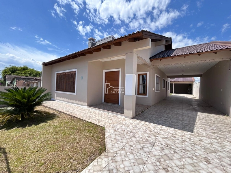 Linda Casa Com Amplo Espaço Para A Família!: 1ª foto da galeria de imagens do imóvel