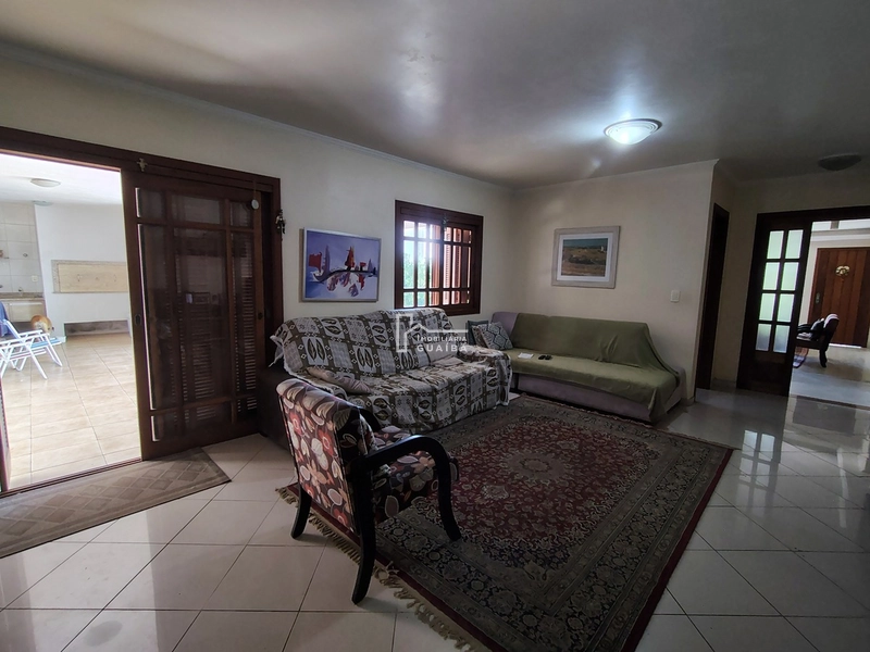 Casa na Colina ,ampla e Aconchegante .: 10ª foto da galeria de imagens do imóvel