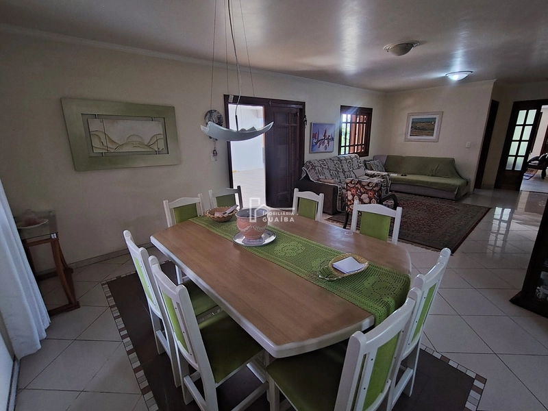 Casa na Colina ,ampla e Aconchegante .: 13ª foto da galeria de imagens do imóvel