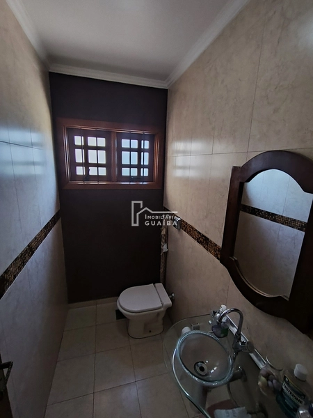 Casa na Colina ,ampla e Aconchegante .: 15ª foto da galeria de imagens do imóvel