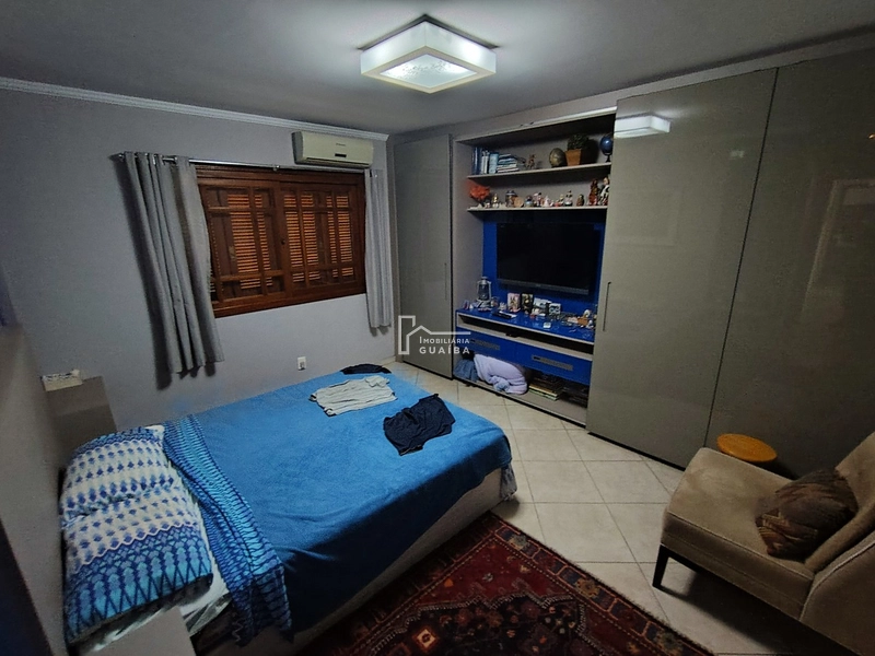 Casa na Colina ,ampla e Aconchegante .: 16ª foto da galeria de imagens do imóvel