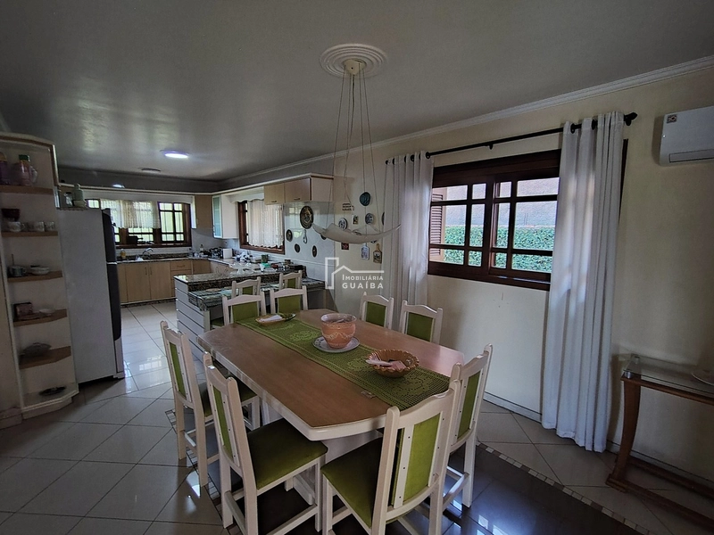 Casa na Colina ,ampla e Aconchegante .: 12ª foto da galeria de imagens do imóvel