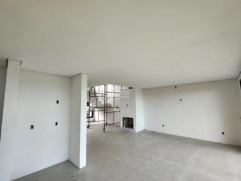 CASA Á VENDA NO CONDÓMINIO RESERVA DAS FIGUEIRAS: 3ª foto da galeria de imagens do imóvel