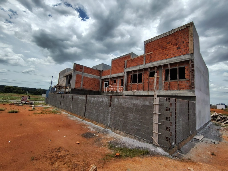Lindos sobrados: 1ª foto da galeria de imagens do imóvel