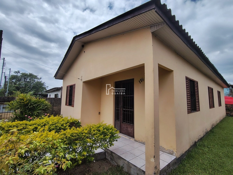 Casa de esquina,em terreno amplo: 11ª foto da galeria de imagens do imóvel