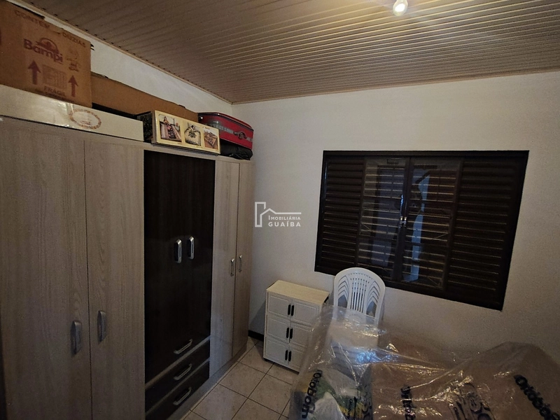 Casa de esquina,em terreno amplo: 8ª foto da galeria de imagens do imóvel