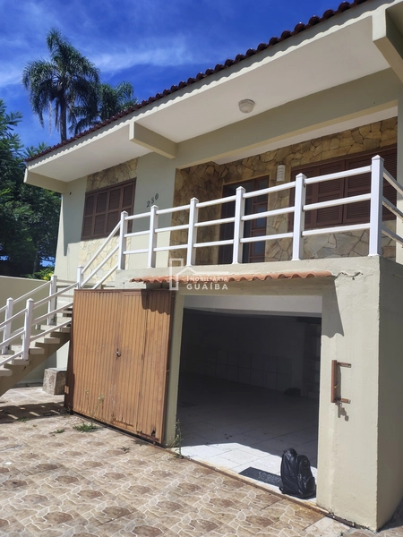 Sobrado com 3 dormitórios