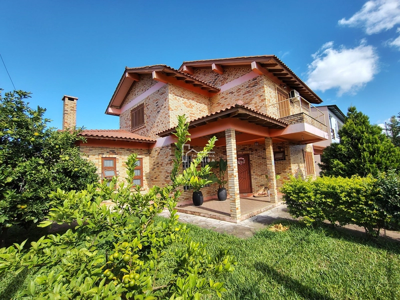 Sobrado a venda em ótima localização com 4 dormitórios: 2ª foto da galeria de imagens do imóvel