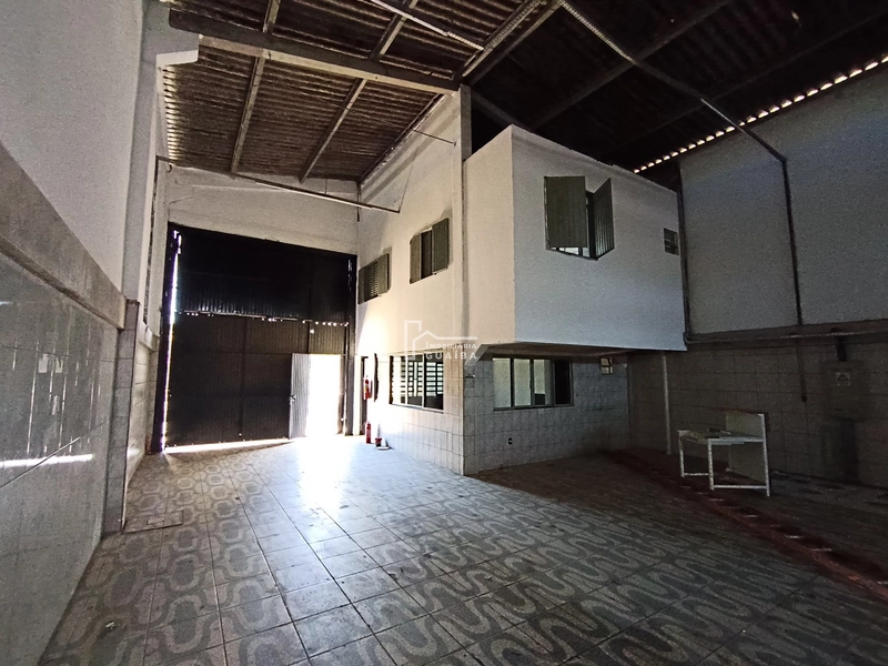 Imovel Comercial, Central: 3ª foto da galeria de imagens do imóvel