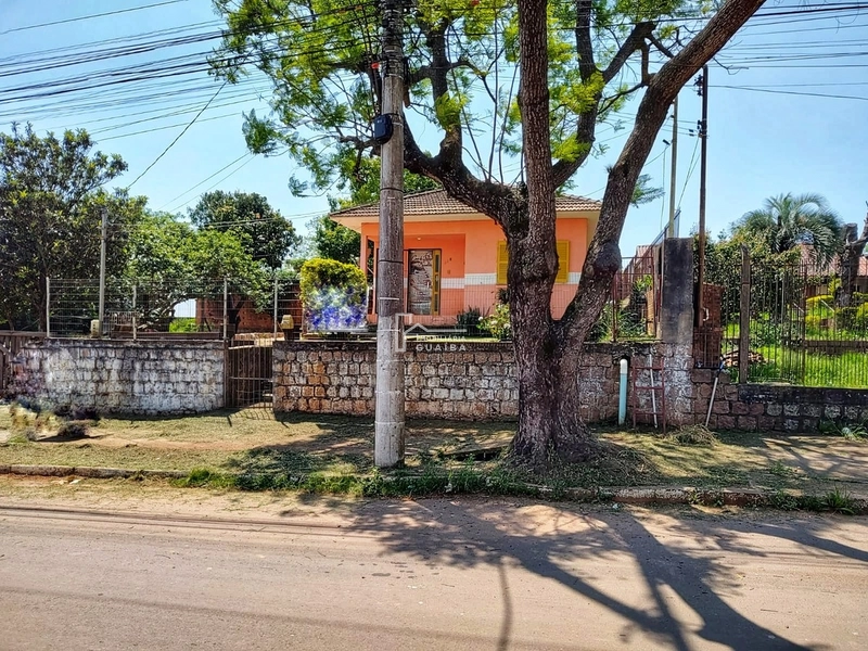 Alguns passos da Faculdade: 1ª foto da galeria de imagens do imóvel