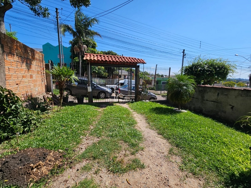 antiga X4 na colina: 2ª foto da galeria de imagens do imóvel