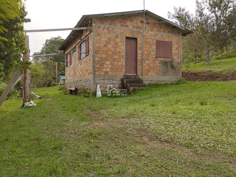 Sítio pronto  para moradia: 1ª foto da galeria de imagens do imóvel