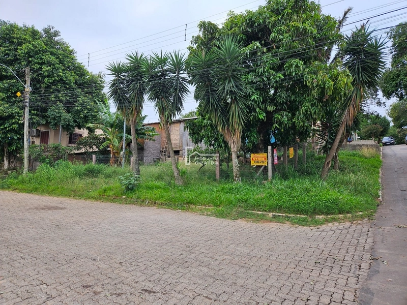 terreno de esquina: 2ª foto da galeria de imagens do imóvel