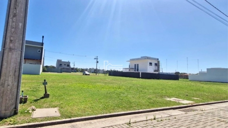 Terreno em local consolidado: 4ª foto da galeria de imagens do imóvel