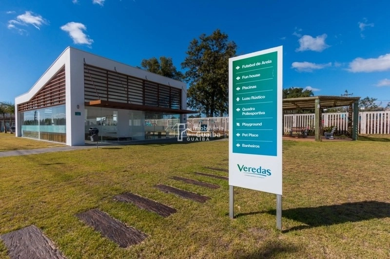 Terreno em local consolidado: 1ª foto da galeria de imagens do imóvel